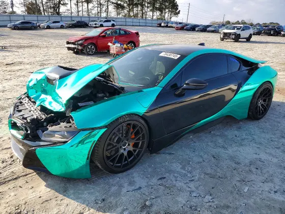 2015 BMW i8