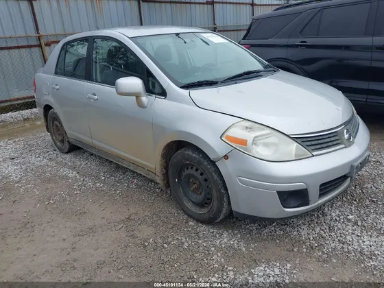 2008 Nissan Versa 1.8 S