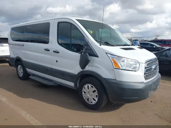 2018 Ford TRANSIT XLT
