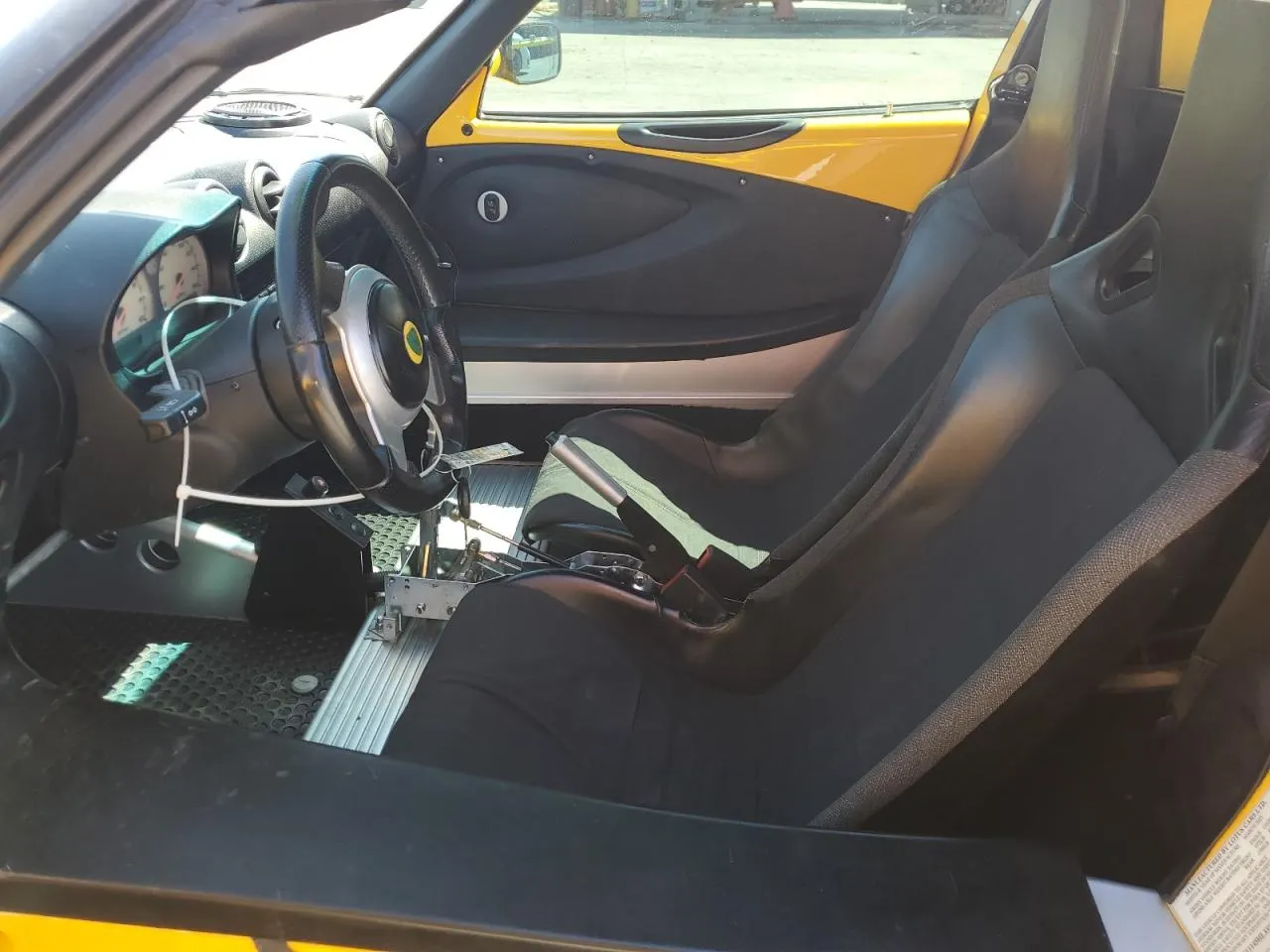 2005 Lotus Elise