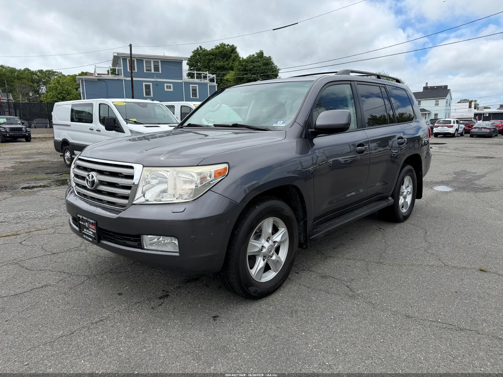 2011 Toyota Land Cruiser V8