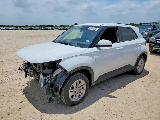 2021 Hyundai Venue SE