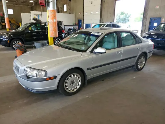 1999 Volvo S80