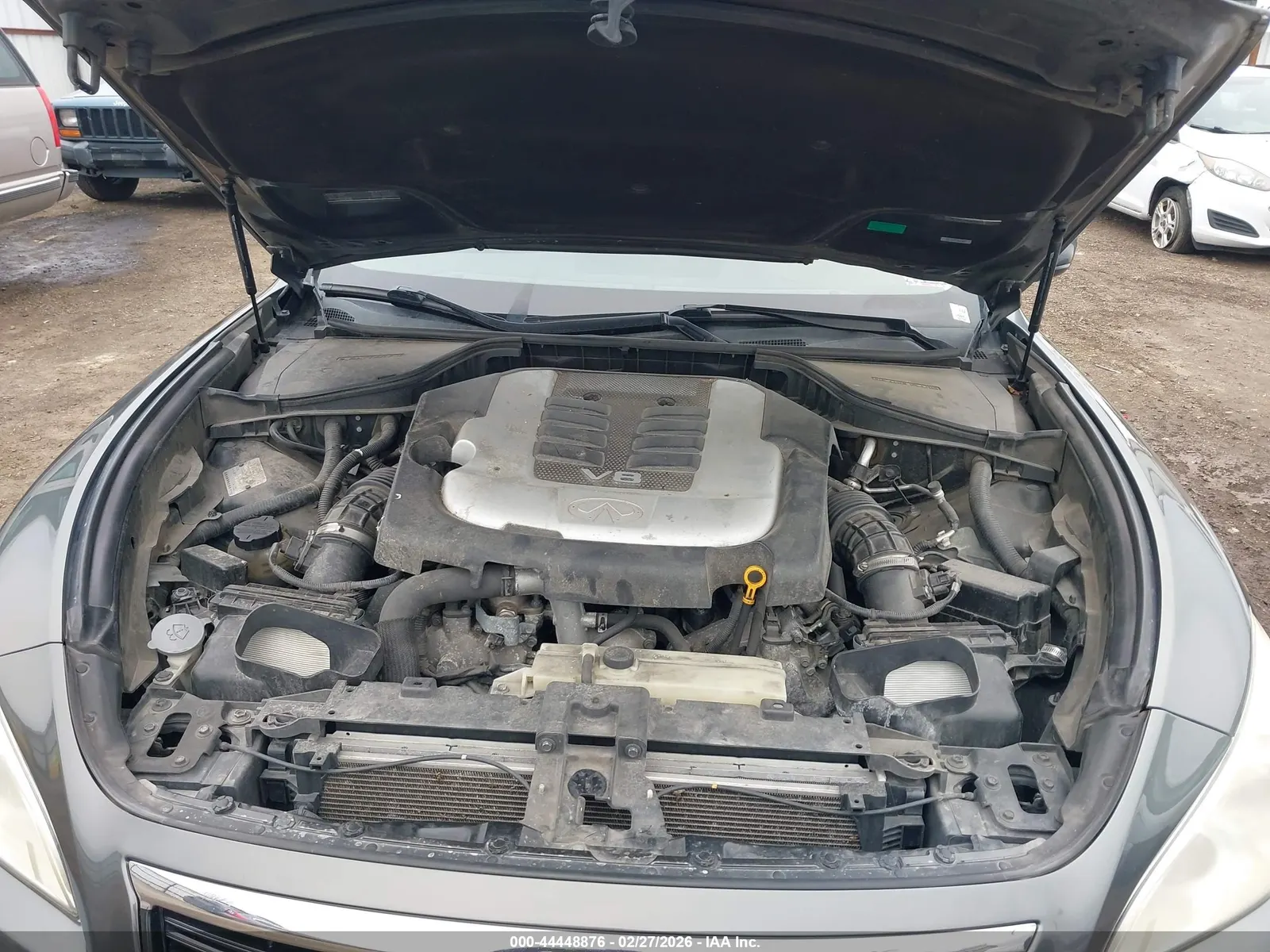 2011 INFINITI M56