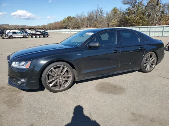 2017 Audi S8 plus PLUS QUATTRO