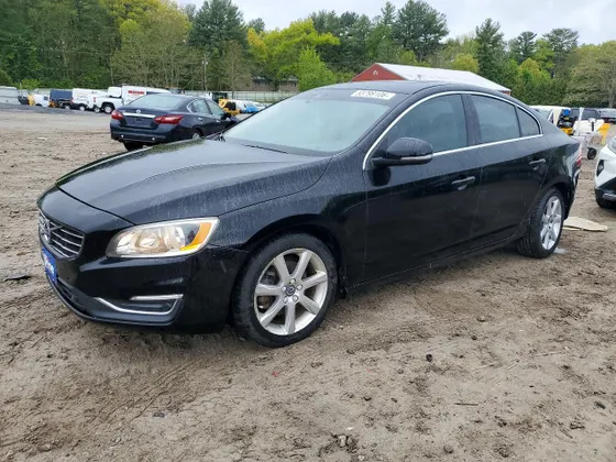 2016 Volvo S60 T5 Drive-E Premier