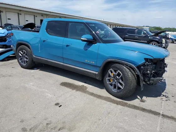 2022 Rivian R1T Launch Edition