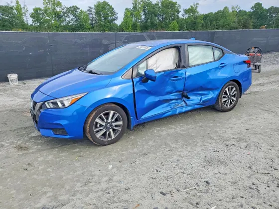 2020 Nissan Versa SV
