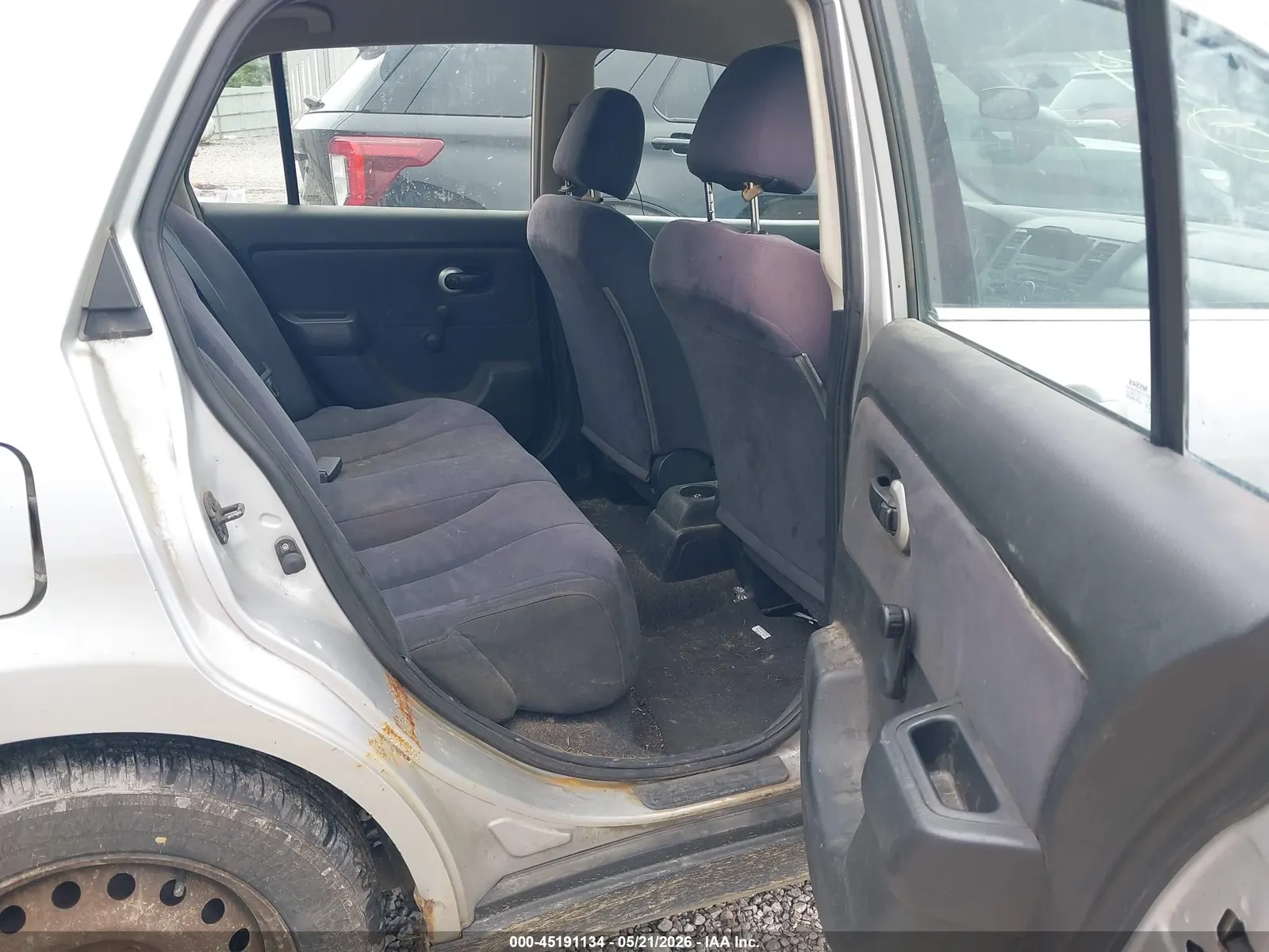 2008 Nissan Versa 1.8 S