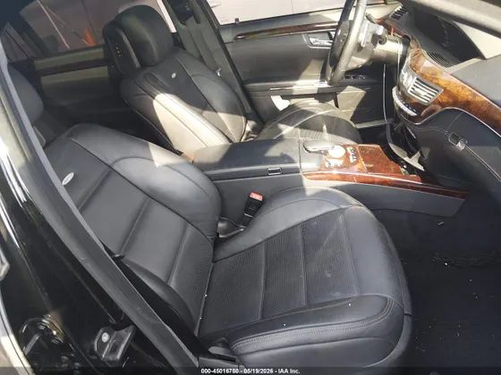 2011 Mercedes-Benz S-Class S 63 AMG