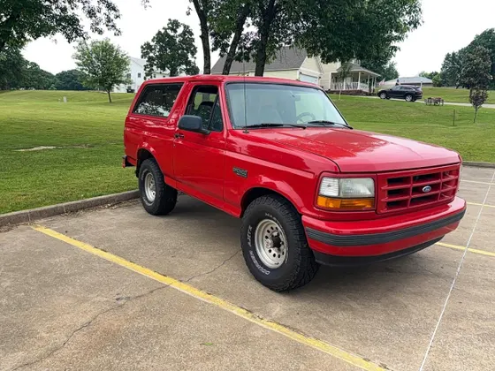 1995 Ford Bronco Custom