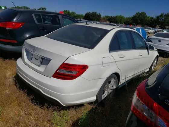 2014 Mercedes-Benz C-Class C 250 Sport