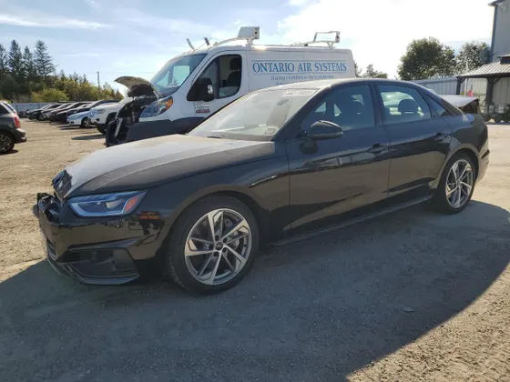 2024 Audi A4 KOMFORT 45