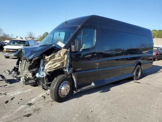 2016 Mercedes-Benz Sprinter Chassis-Cabs 3500