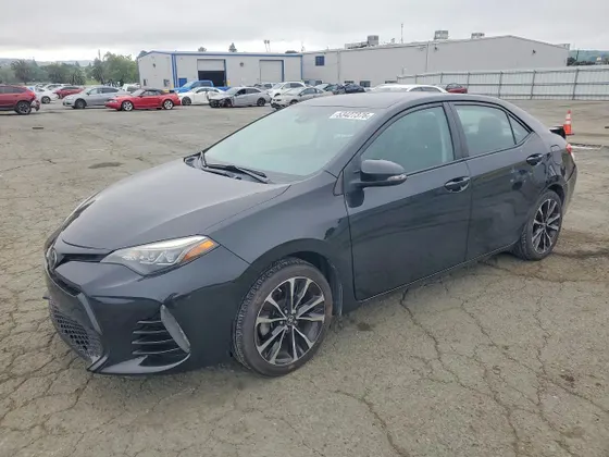 2018 Toyota Corolla SE