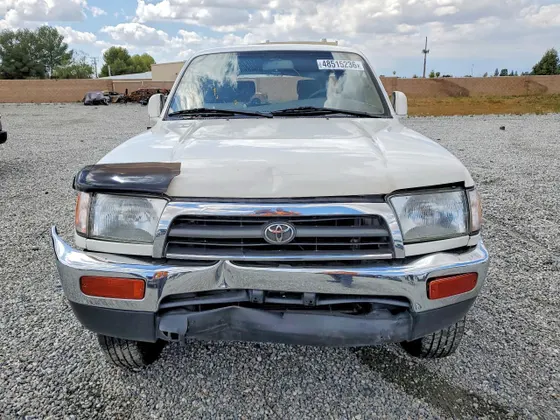 1997 Toyota 4Runner SR5