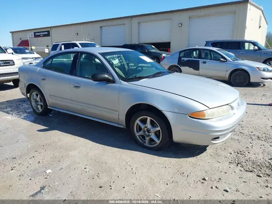2004 Oldsmobile Alero GL1
