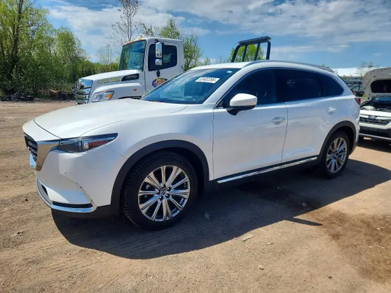 2021 Mazda CX-9 Signature