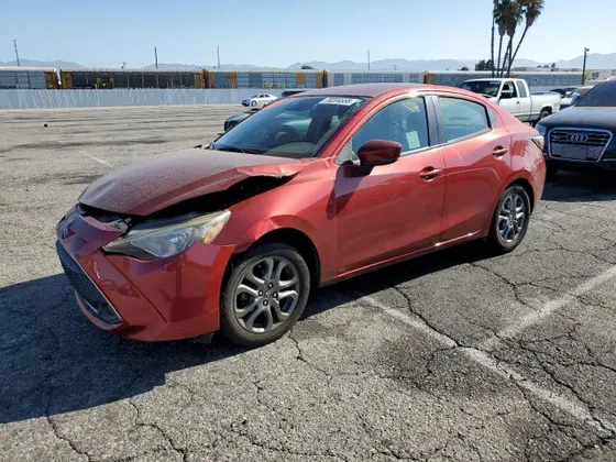 2019 Toyota Yaris Sedan L