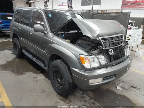1998 Lexus LX 470 Luxury Wagon