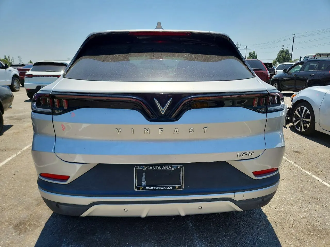 2023 VinFast VF 8 Eco