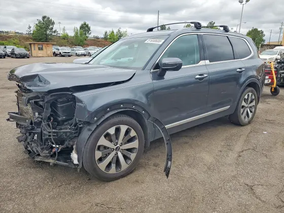 2020 Kia Telluride S