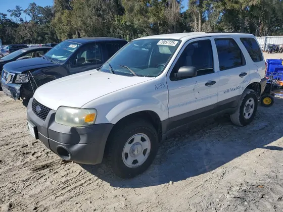 2007 Ford Escape XLS