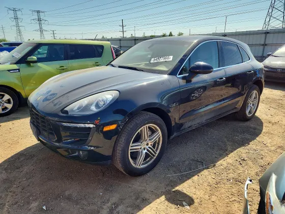 2015 Porsche Macan S
