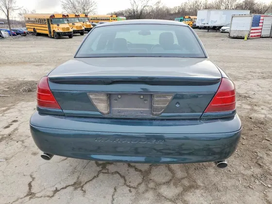 2004 Mercury Marauder