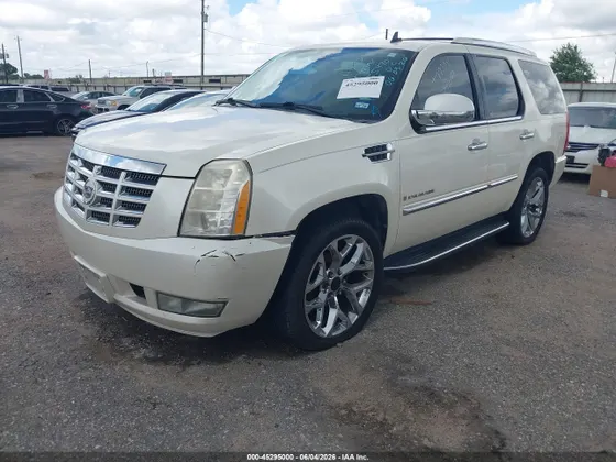 2008 Cadillac Escalade STANDARD