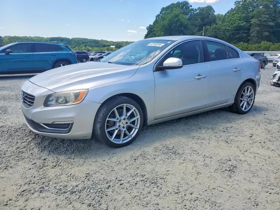 2014 Volvo S60 T5