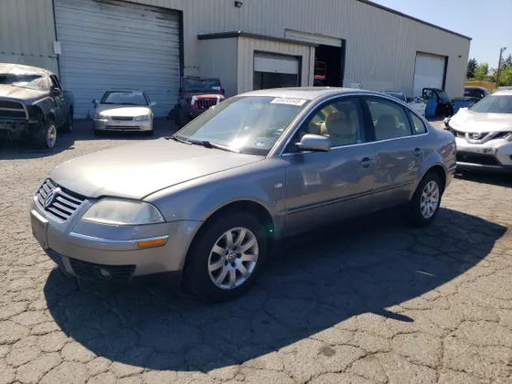 2001 Volkswagen New Passat GLS