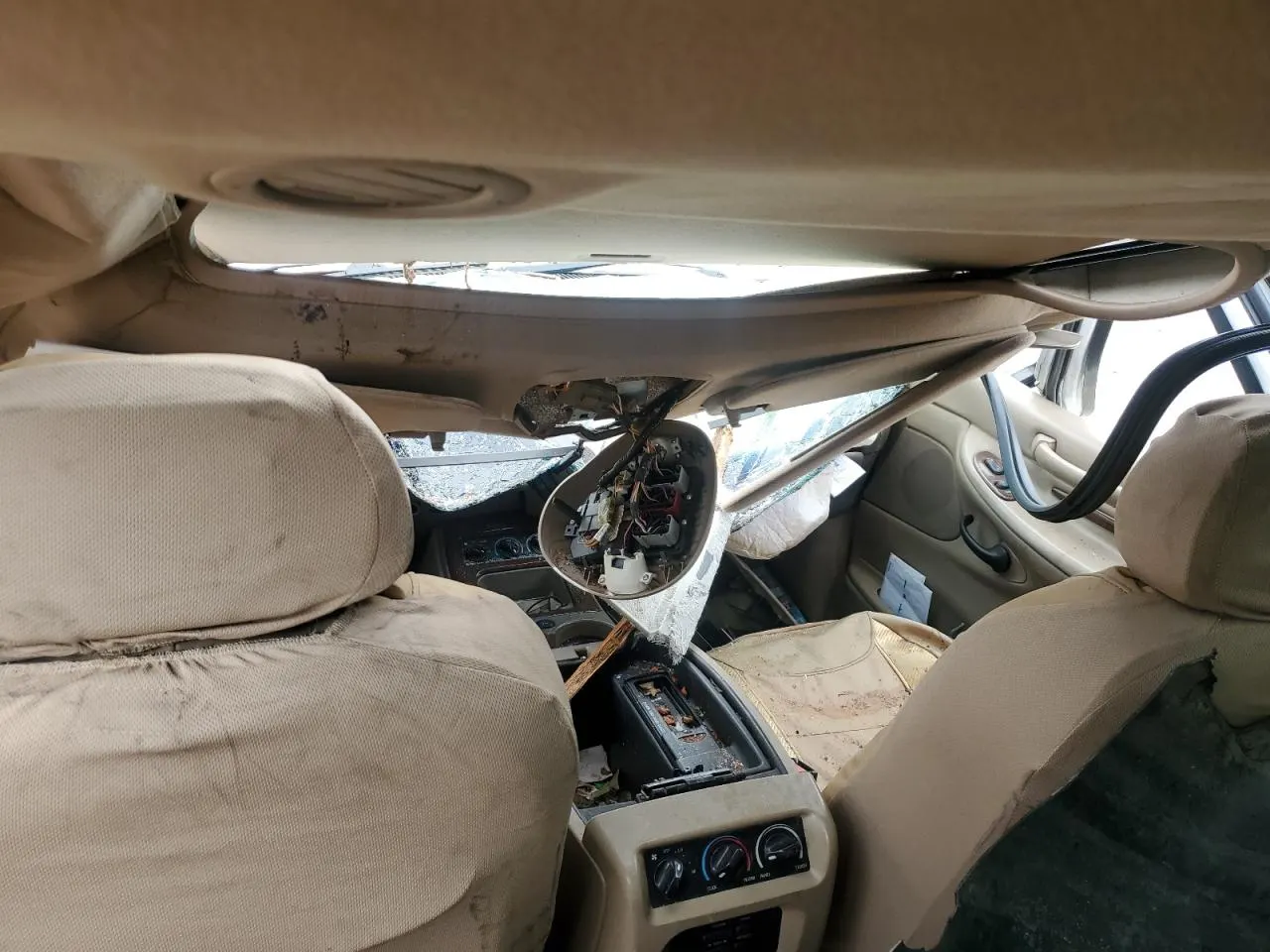 2002 Lincoln Navigator