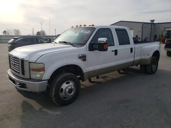 2009 Ford Super Duty F-350 DRW XL