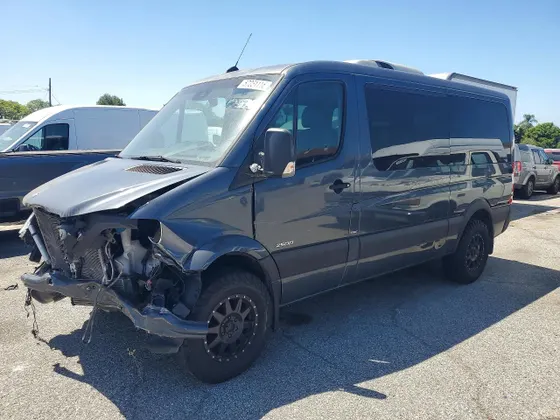 2014 Mercedes-Benz Sprinter Passenger Vans SPRINTER