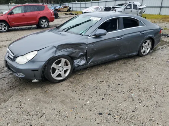 2010 Mercedes-Benz CLS-Class CLS 550