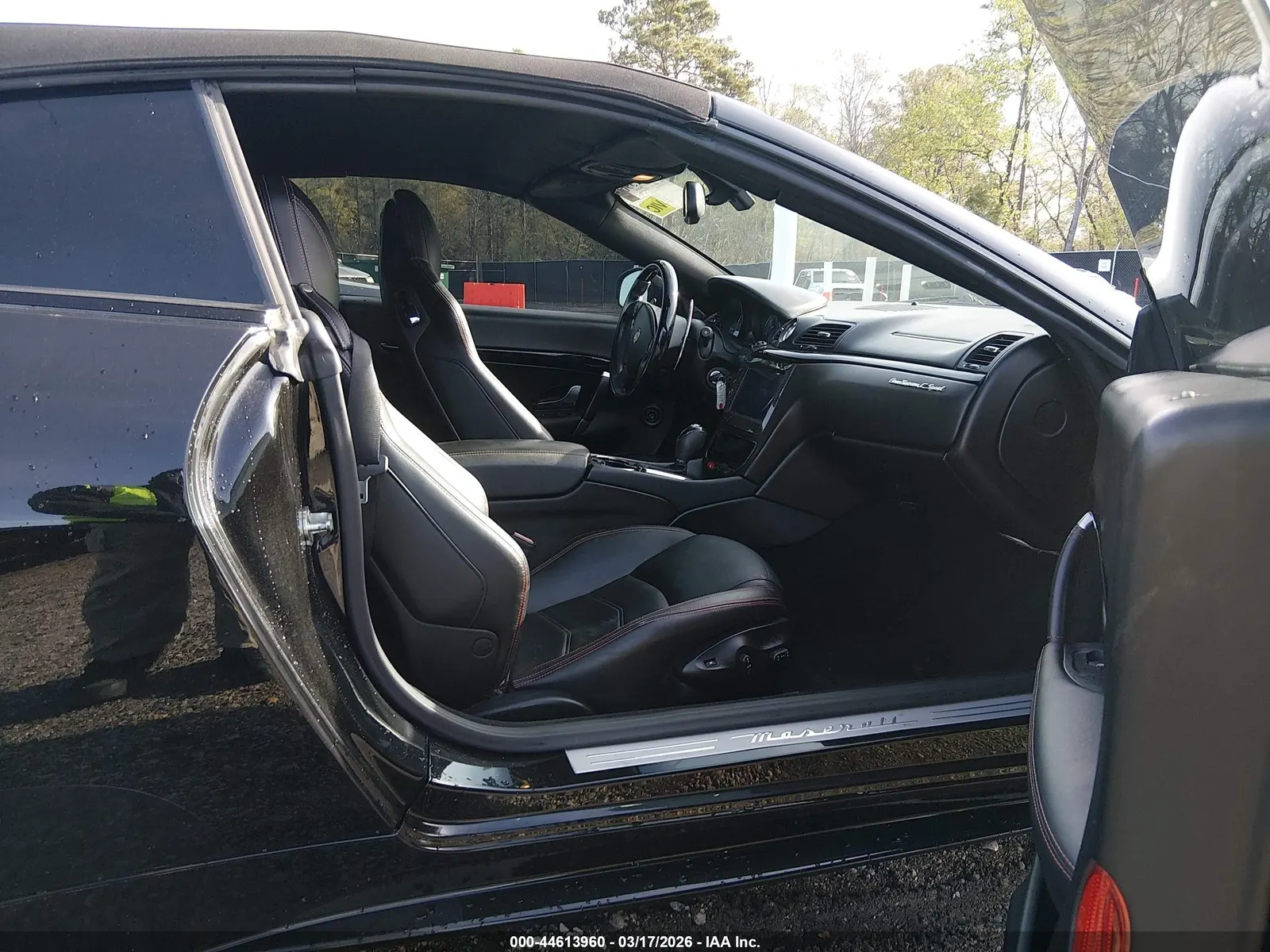 2016 Maserati GranTurismo Convertible Sport