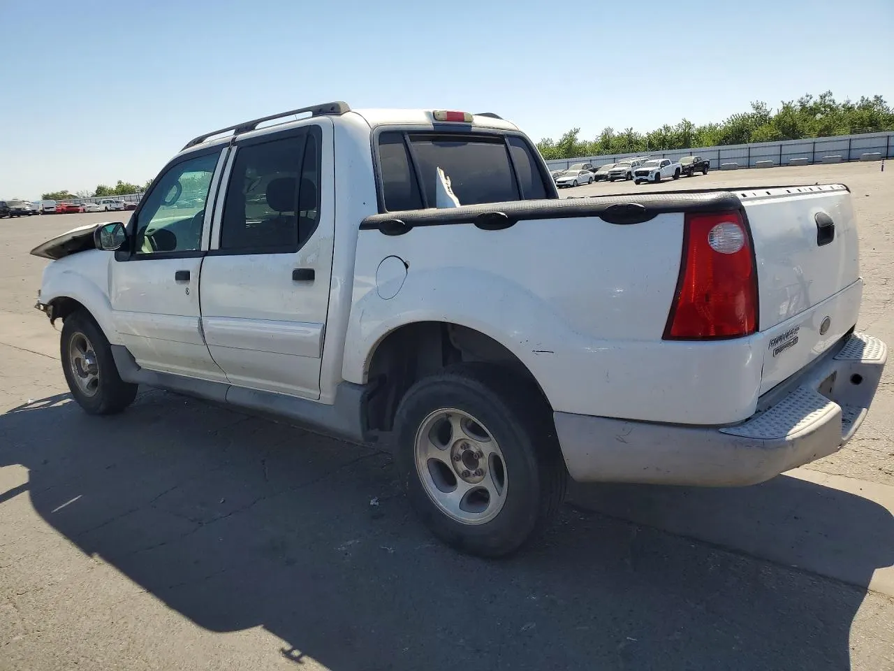 2004 Ford Explorer Sport Trac XLS