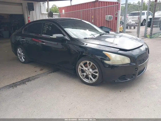 2011 Nissan Maxima 3.5 SV w/Premium Pkg