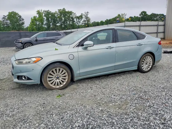 2014 Ford Fusion Energi Titanium