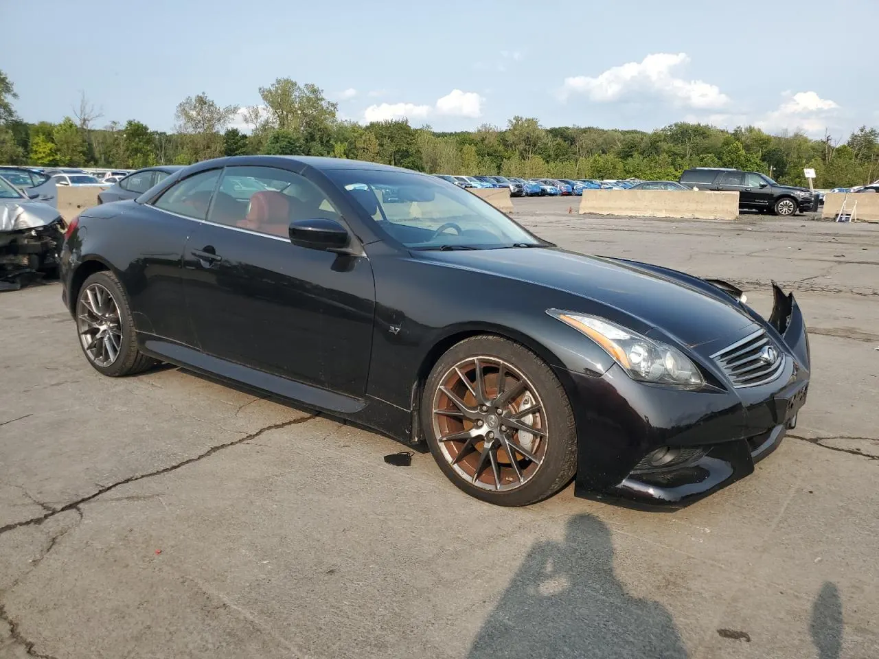 2014 INFINITI Q60 Convertible