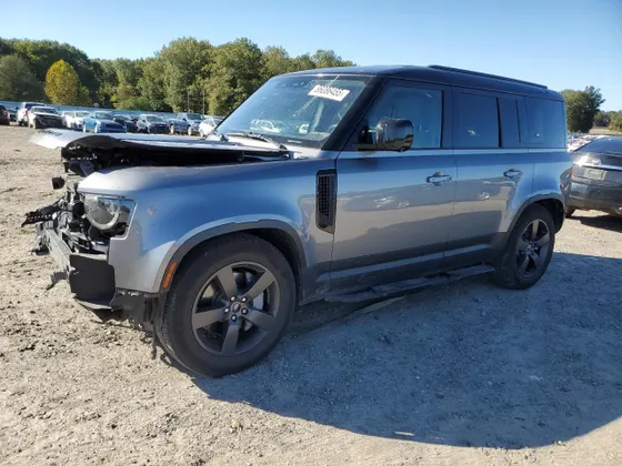 2021 Land Rover Defender SE
