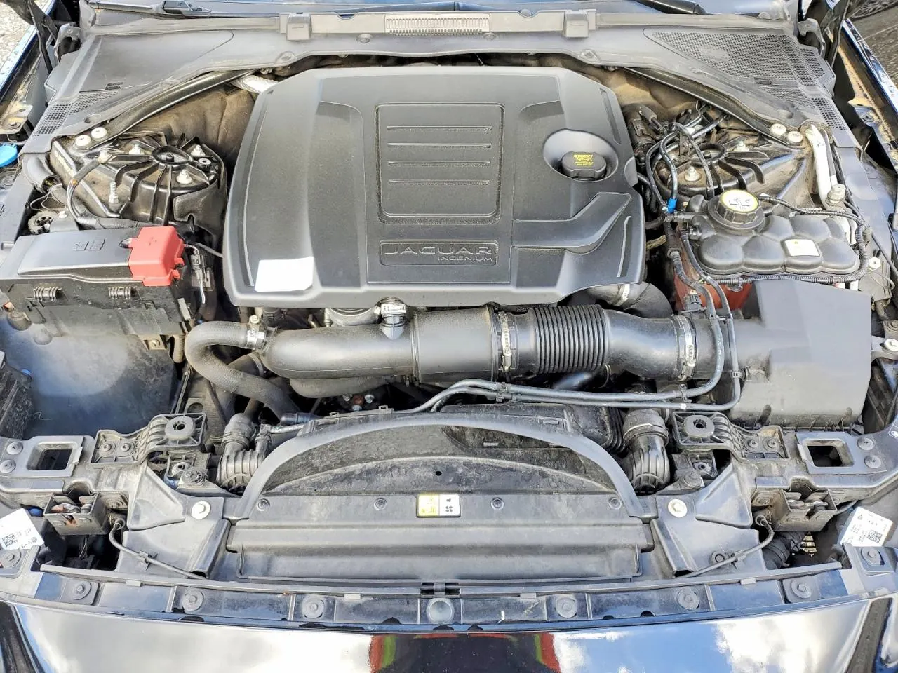 2019 Jaguar XE 25t