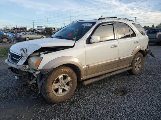 2005 Kia Sorento LX