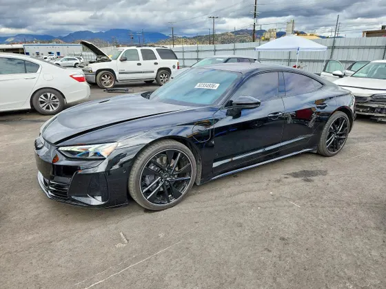 2024 Audi e-tron GT Prestige