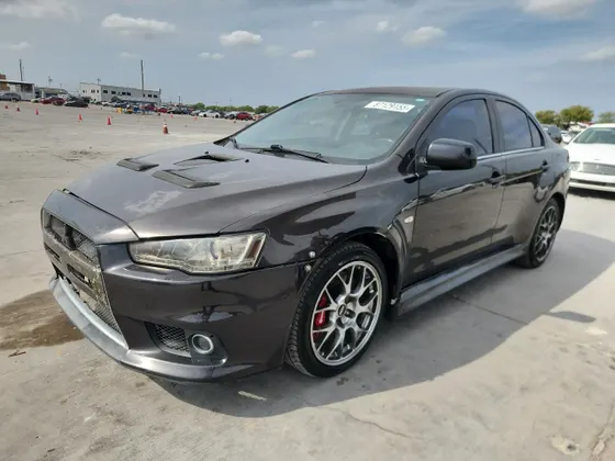 2012 Mitsubishi Lancer Evolution MR