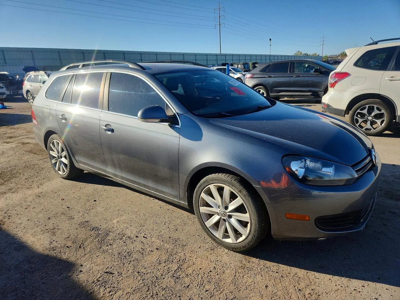 2013 Volkswagen Jetta SportWagen TDI w/Sunroof & Nav