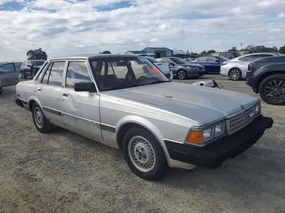 1984 Toyota CRESSIDA LUXURY
