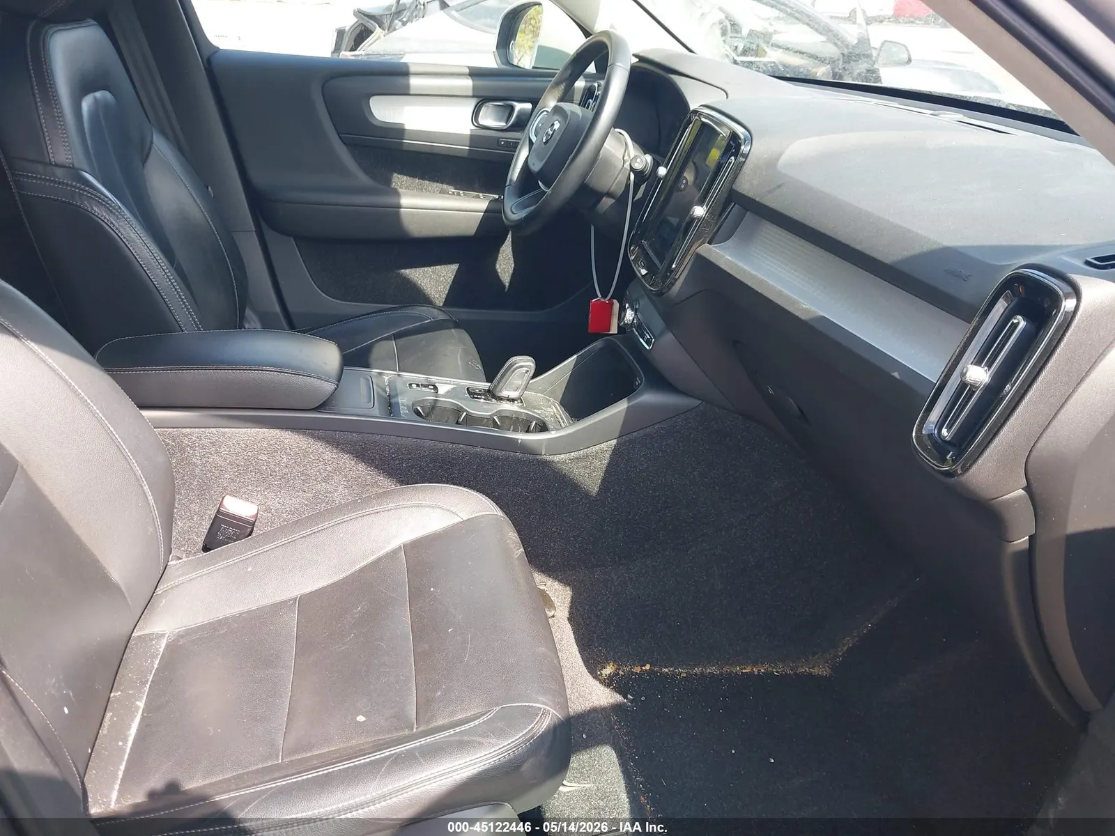 2019 Volvo XC40 Momentum