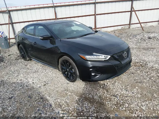 2022 Nissan Maxima SR